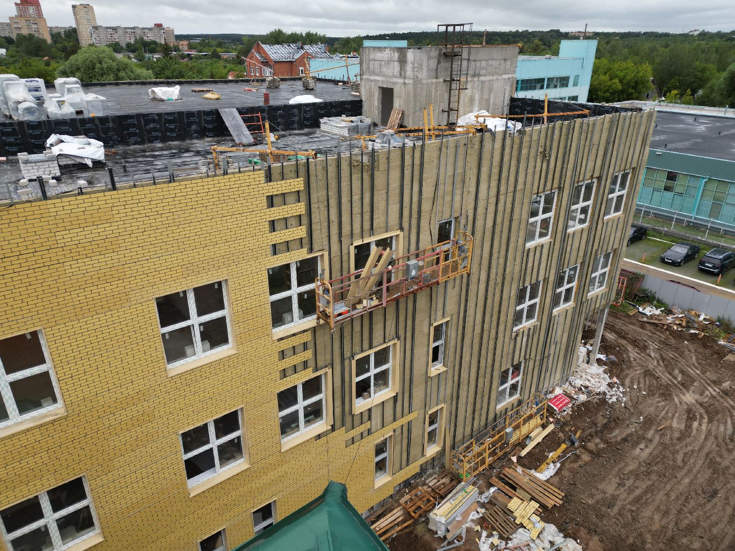 видео с коптера, школа 29 имени забродина, пристройка к школе 29,