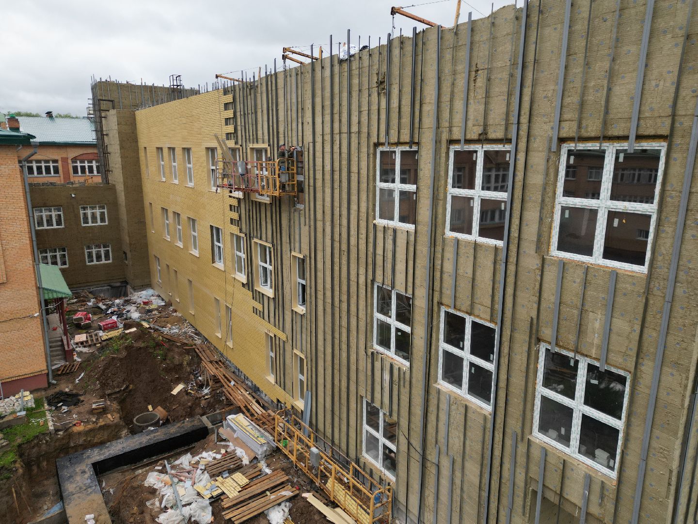 видео с коптера, школа 29 имени забродина, пристройка к школе 29,