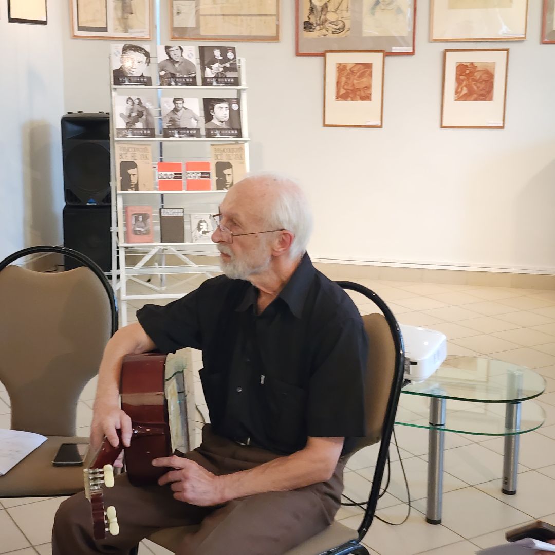 Культуоа , Кранведение , История , Авторская песня , Люди Звенигорода ,