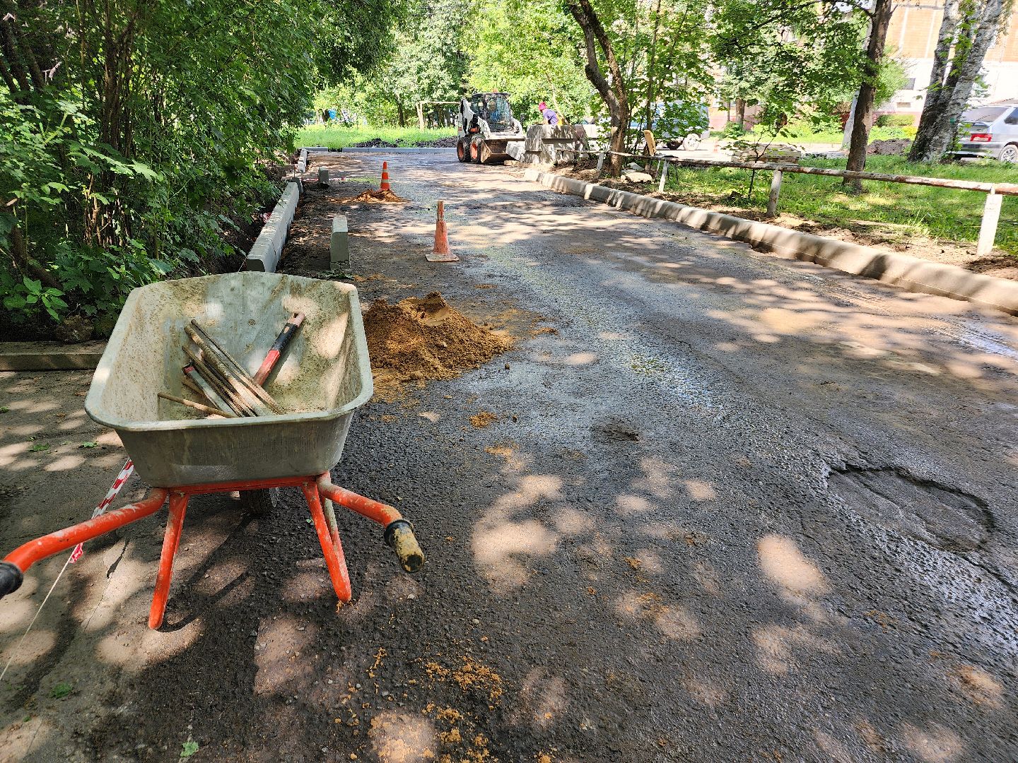 фрязино, благоустройство двора, комплексное благоустройство, бордюры,