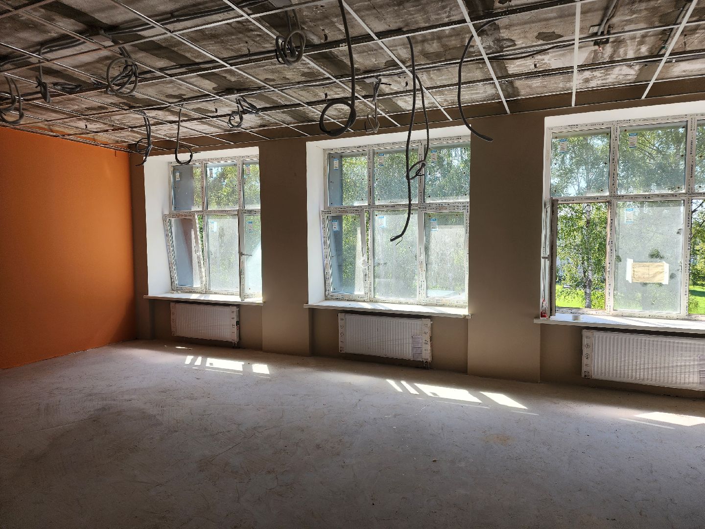 школа 8 пересвет, капитальный  ремонт, средняя школа 8, 1 сентября, замена инженерных сетей, замена кровли, утепление фасада, спортплощадка,