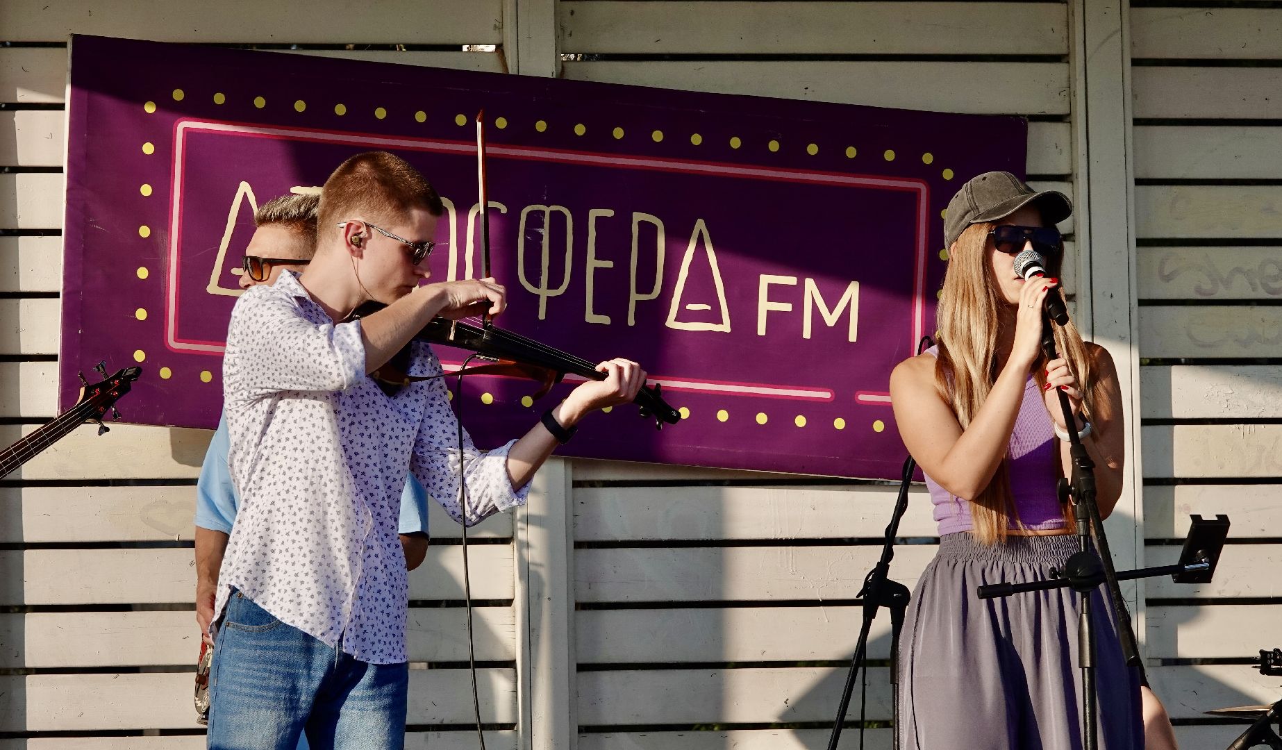 музыка, творчество , сергиево-посадский городской округ, сергиев посад, пешеходная зона , дорога к храму, атмосфера фм , культура , молодежь ,