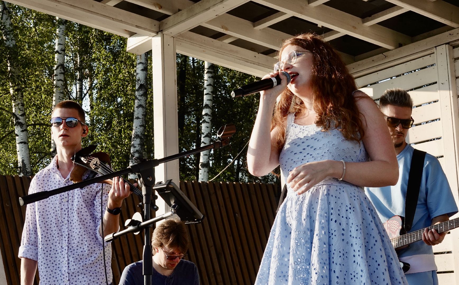музыка, творчество , сергиево-посадский городской округ, сергиев посад, пешеходная зона , дорога к храму, атмосфера фм , культура , молодежь ,