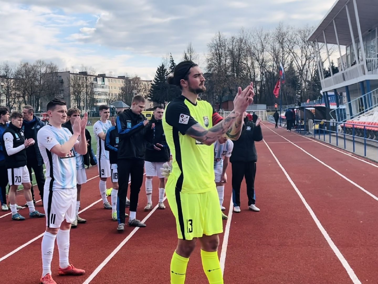 футбол, леон сатурн, раменский сатурн, футболист,