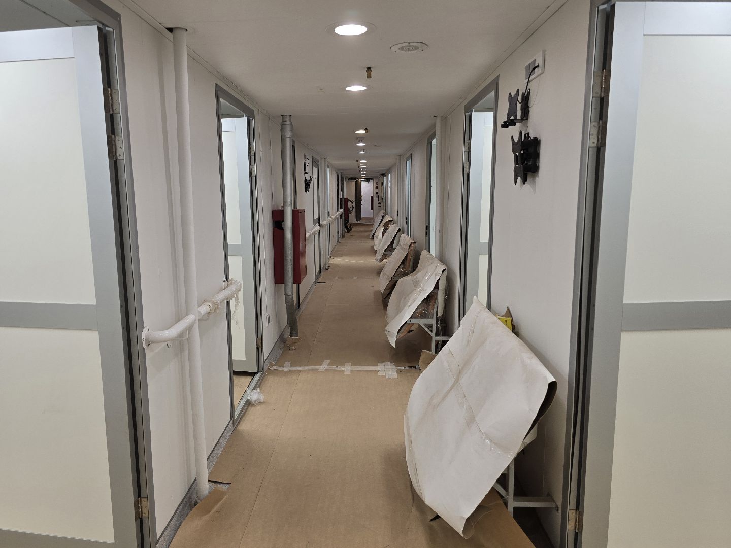 Коломна, порт коломна,теплоход, плавучий госпиталь,