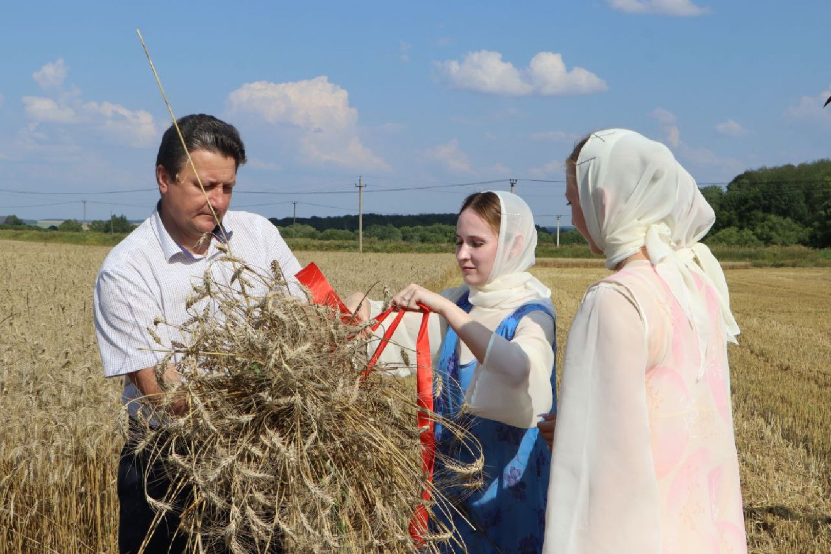 праздник первого снопа,  серебряные пруды, Якимовка, Уборочная 2025,