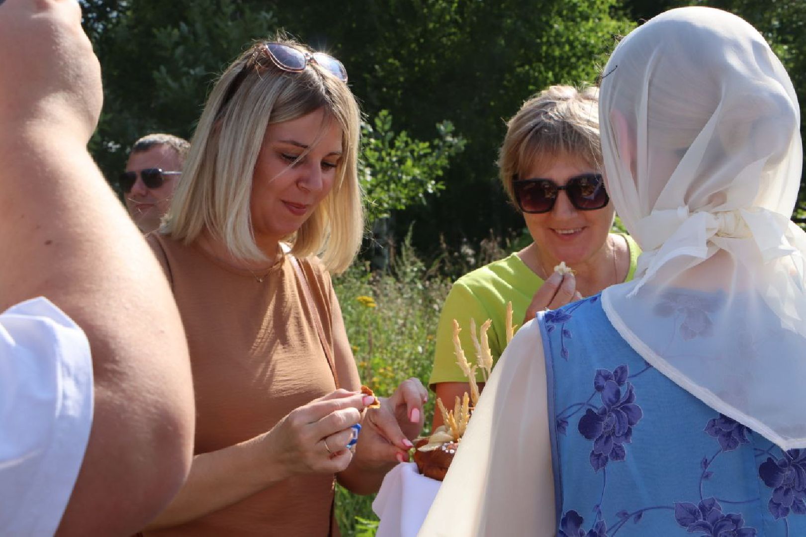 праздник первого снопа,  серебряные пруды, Якимовка, Уборочная 2025,