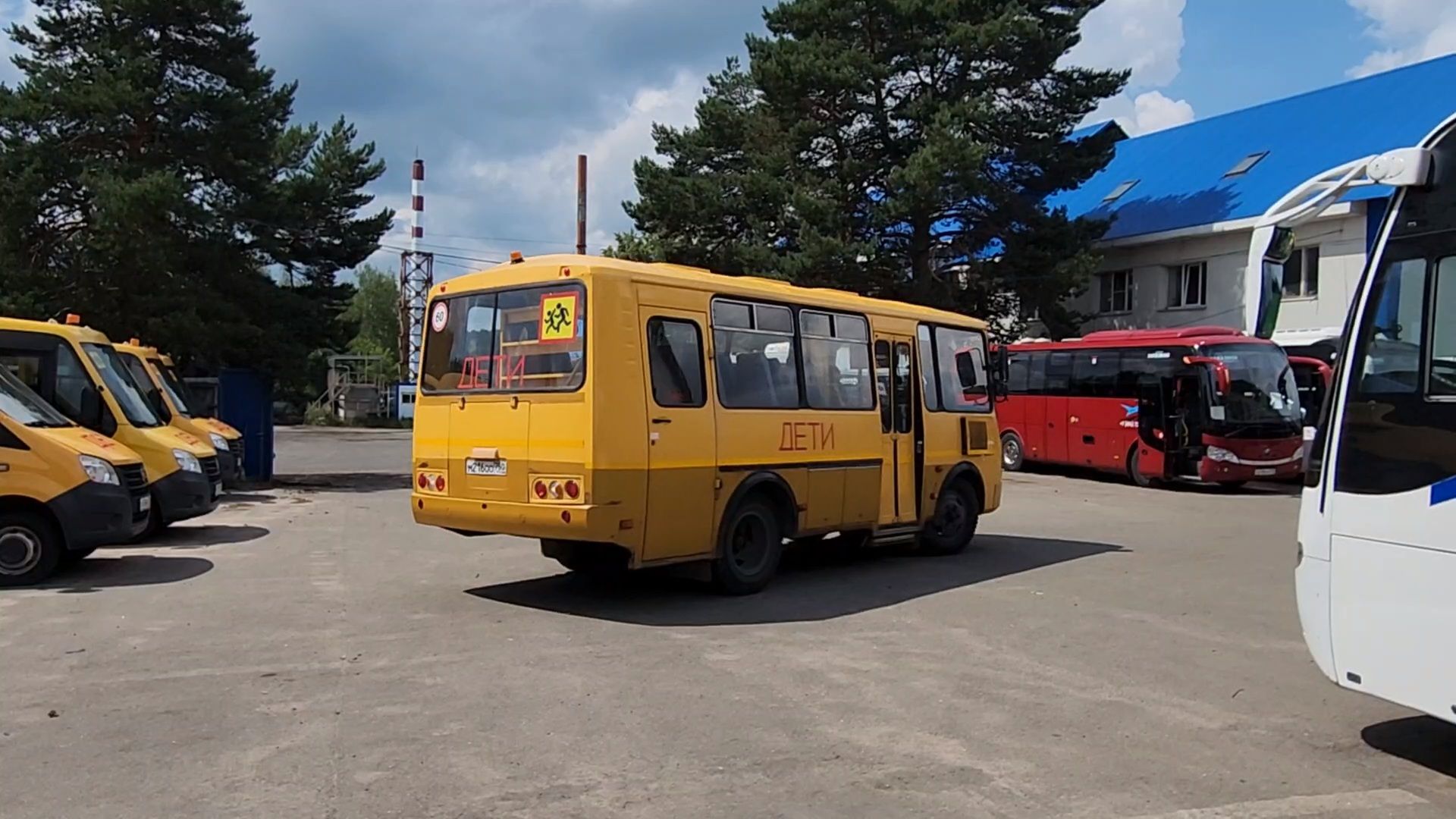 чехов, школа села новый быт, перевозка школьников, новый маршрут, новый школьный автобус, администрация чехова, управление образования, поддержка правительства подмосковья, губернатор московской области, компания автотранссервис-16, подготовка к новому учебному году, красные орлы,