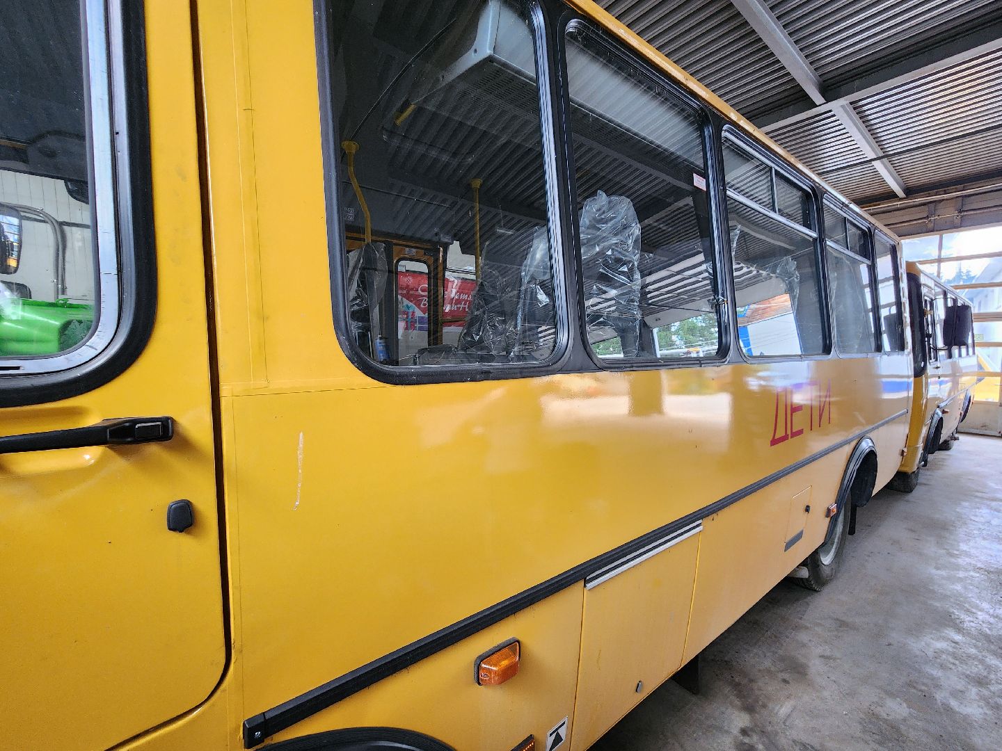 чехов, школьные автобусы, ремонт, техобслуживание, хранение, подготовка к новому учебному году, перевозка школьников, маршруты, администрация чехова, управление образования, компания автотранссервис-16,