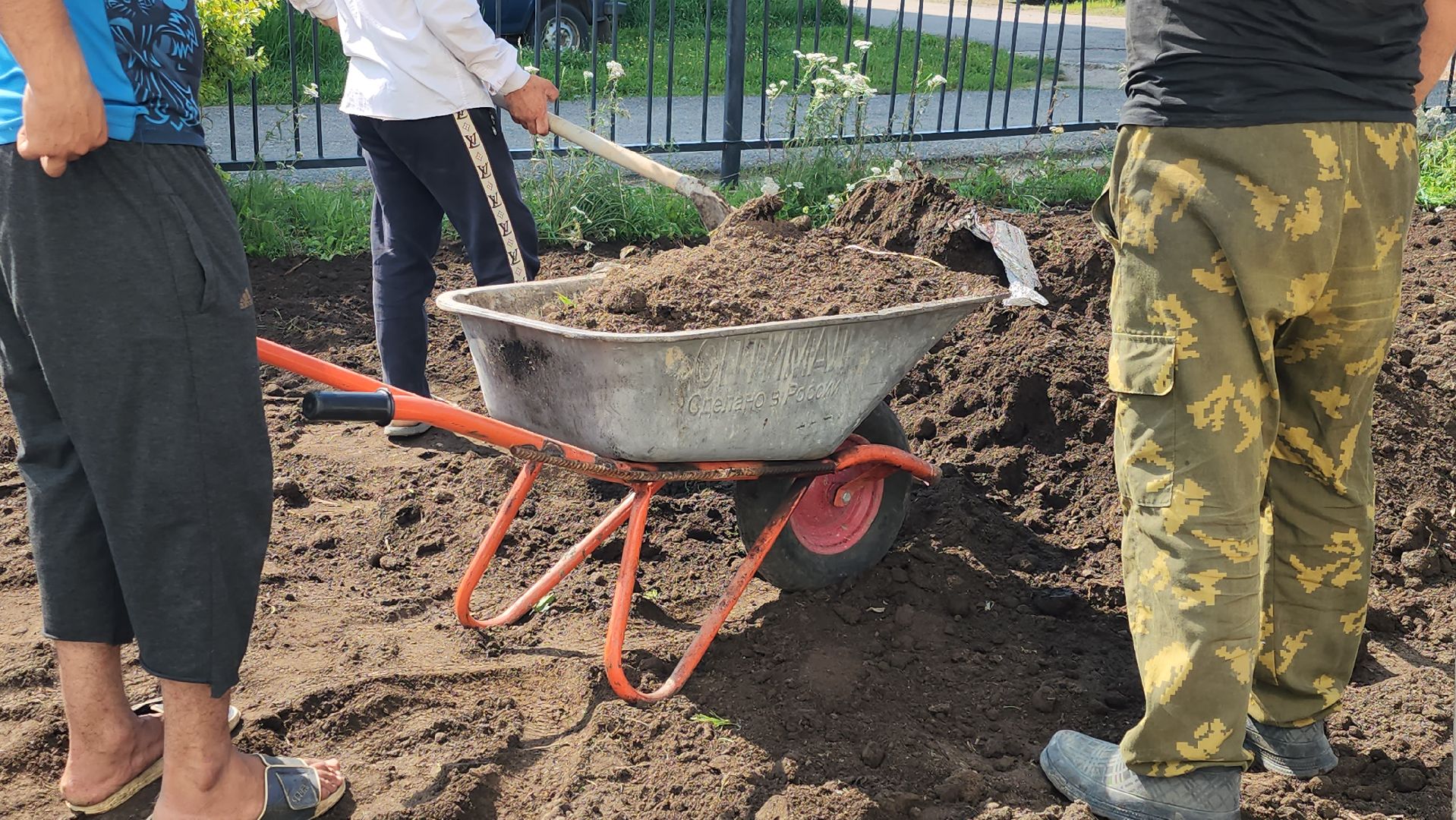 Луховицы, Капитальный ремонт школы во Фруктовой,