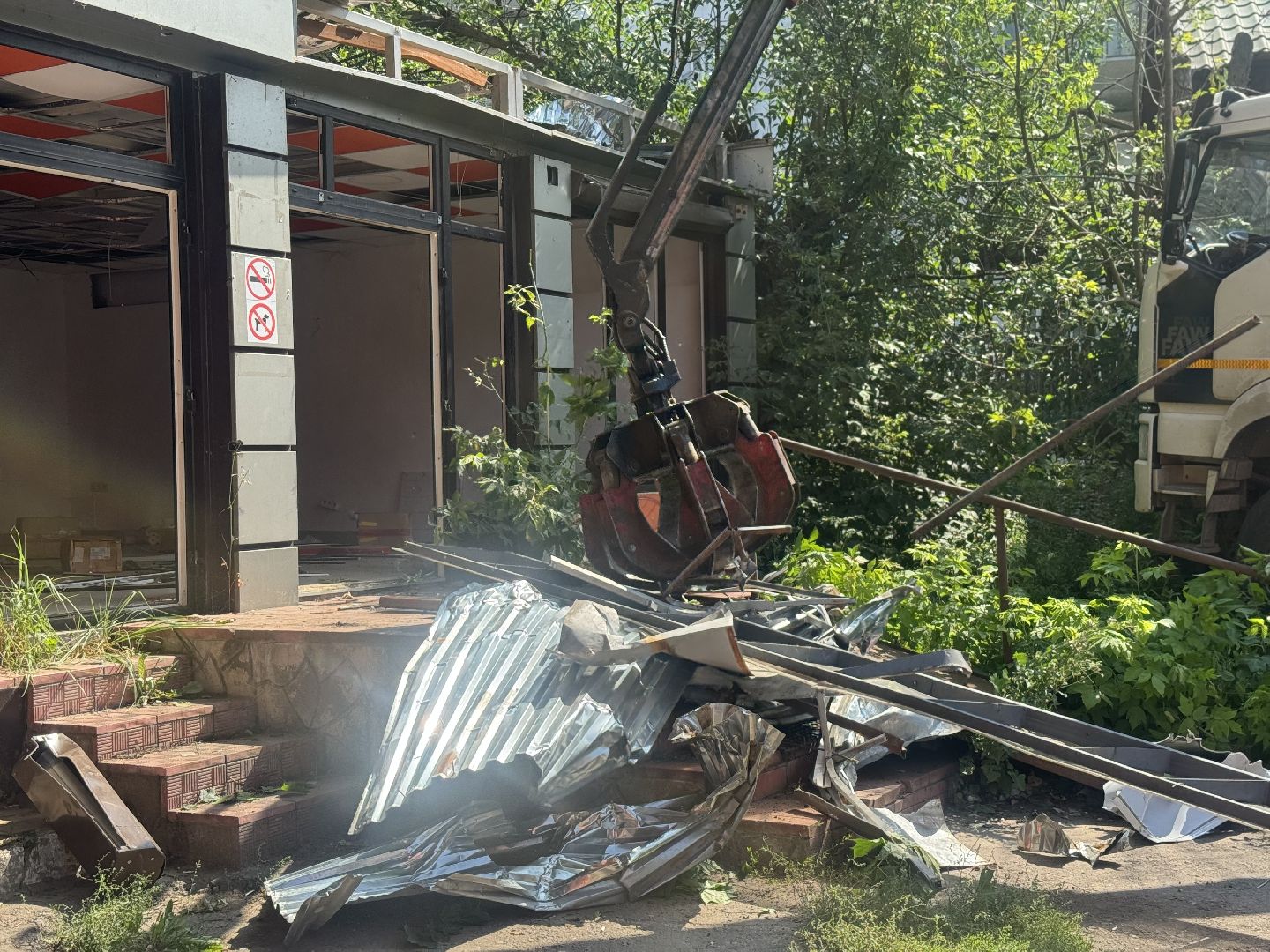 нестационарный объект, торговая палатка , ленинский городской округ,