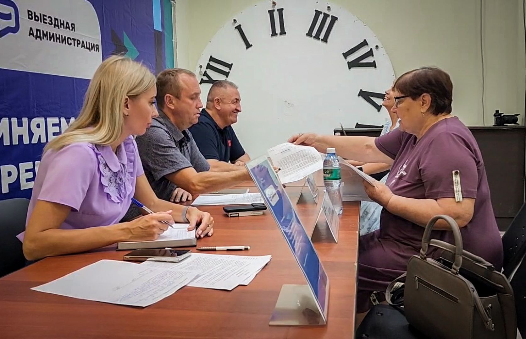 воскресенск, выездная администрация в воскресенске , выездная администрация в белоозерском, встреча с жителями воскресенск,