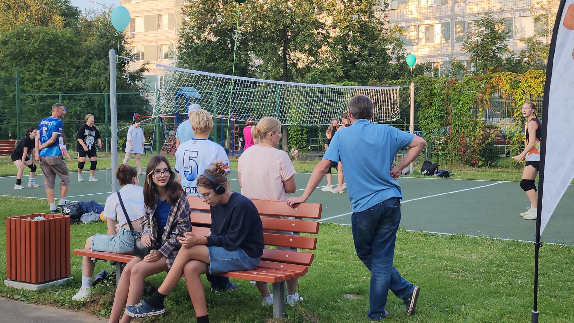 спортивная площадка, Лобня, открытие спортивной площадки,Подарок жителям города ,