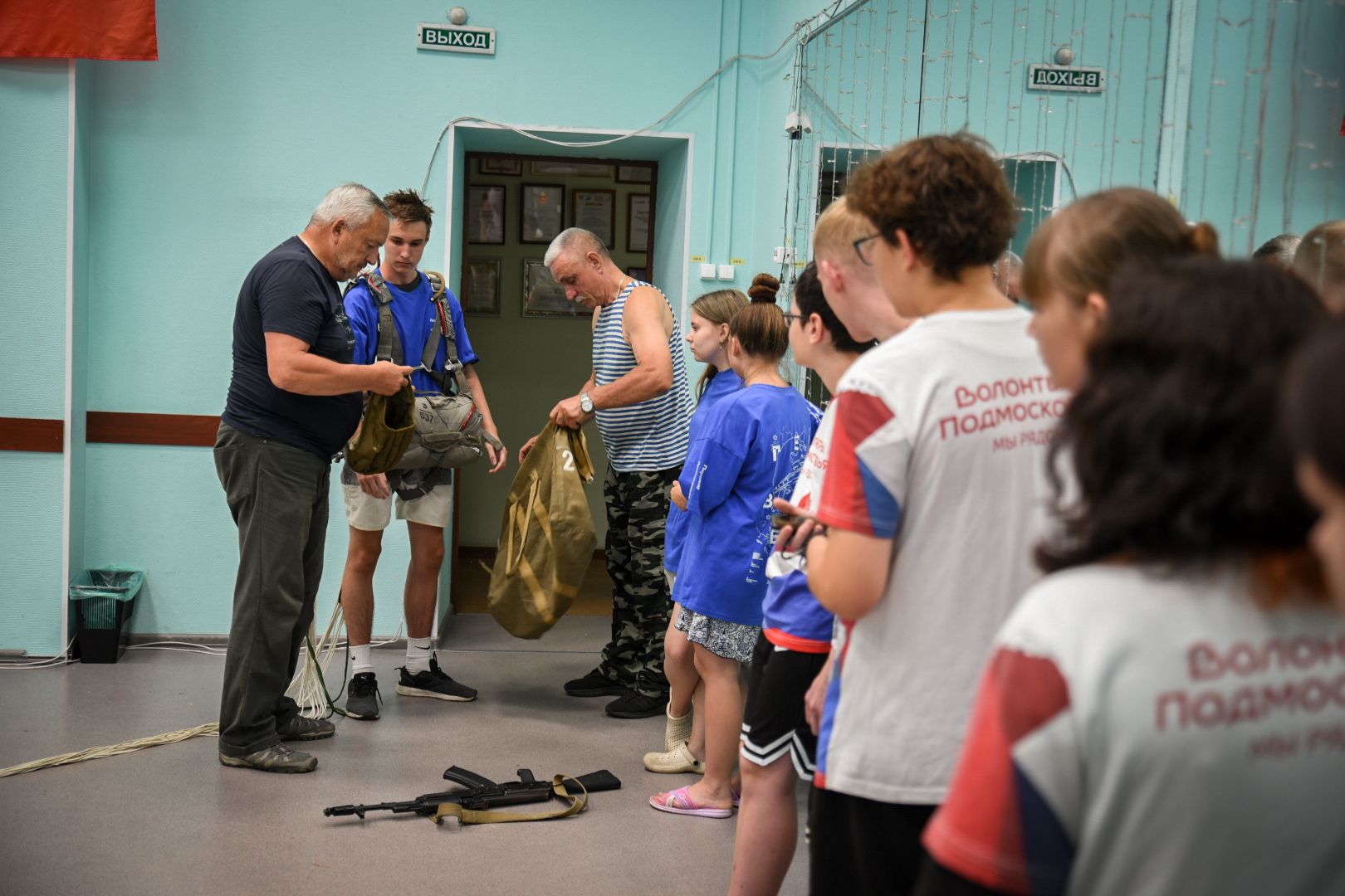 воскресенск, мастер-класс от десантников , мастер-класс по сборке парашюта,дети,
