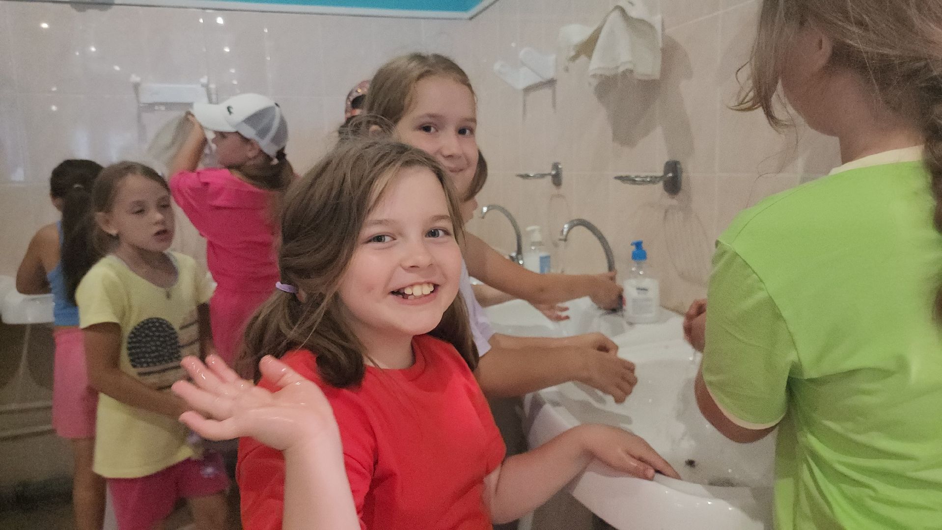 Зарайск, дол осетр,  летние каникулы, смена в лагере, отдых детей,