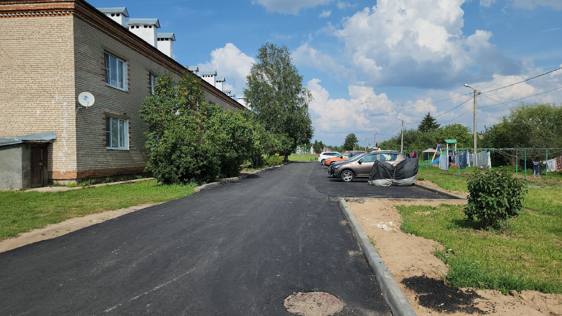 щёлково, Богослово, благоустройство двора, новый асфальт,