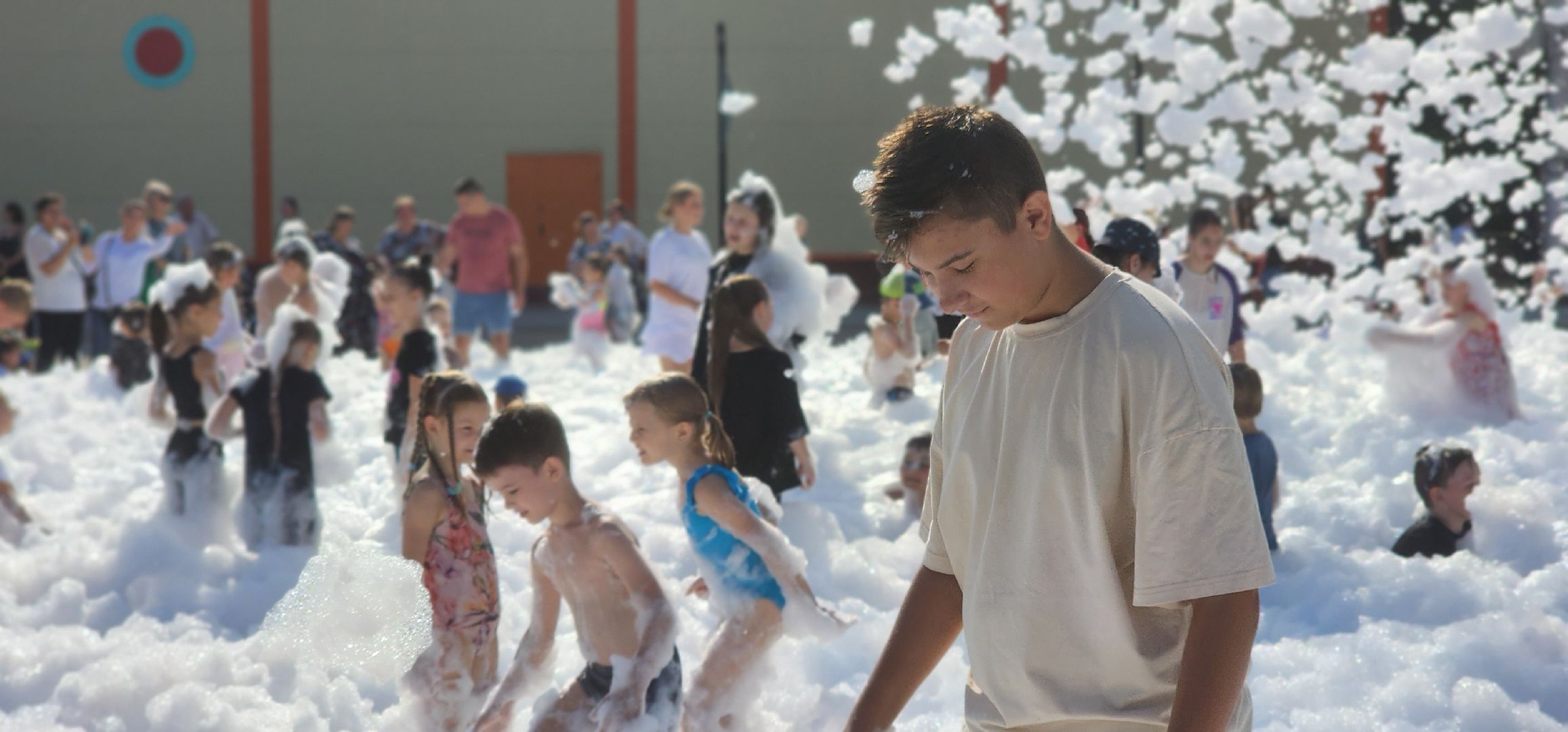 долгопрудный, центральный парк, большая эстрада, пенная вечеринка, дискотека, дети,