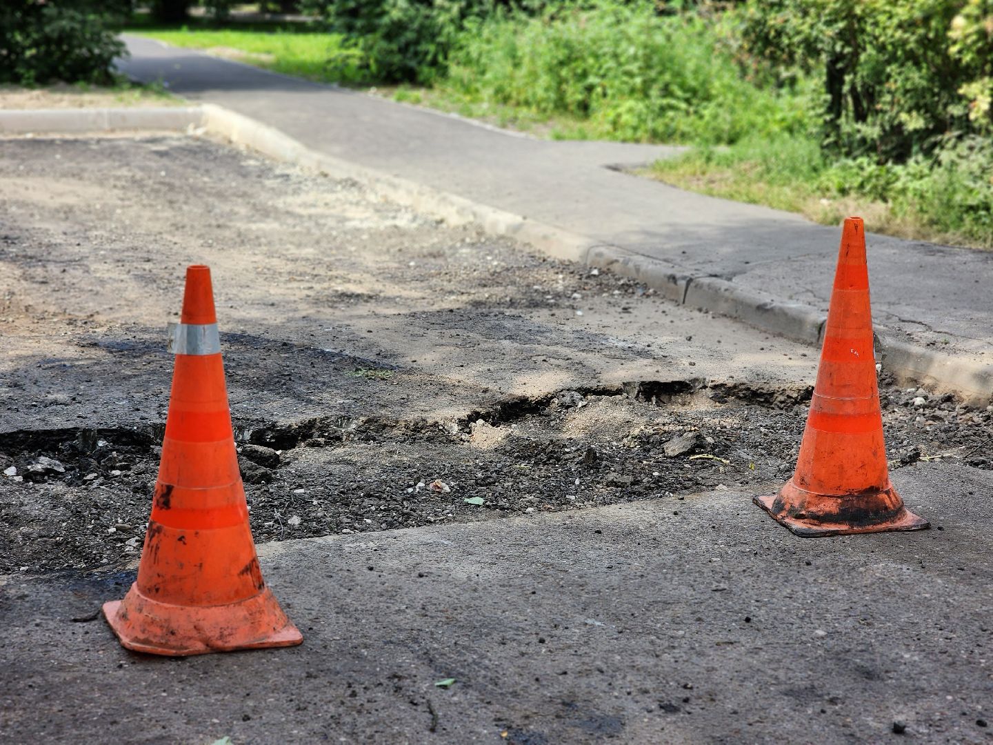 королёв, ремонт дворовой территории , обновленная улица Толстого,