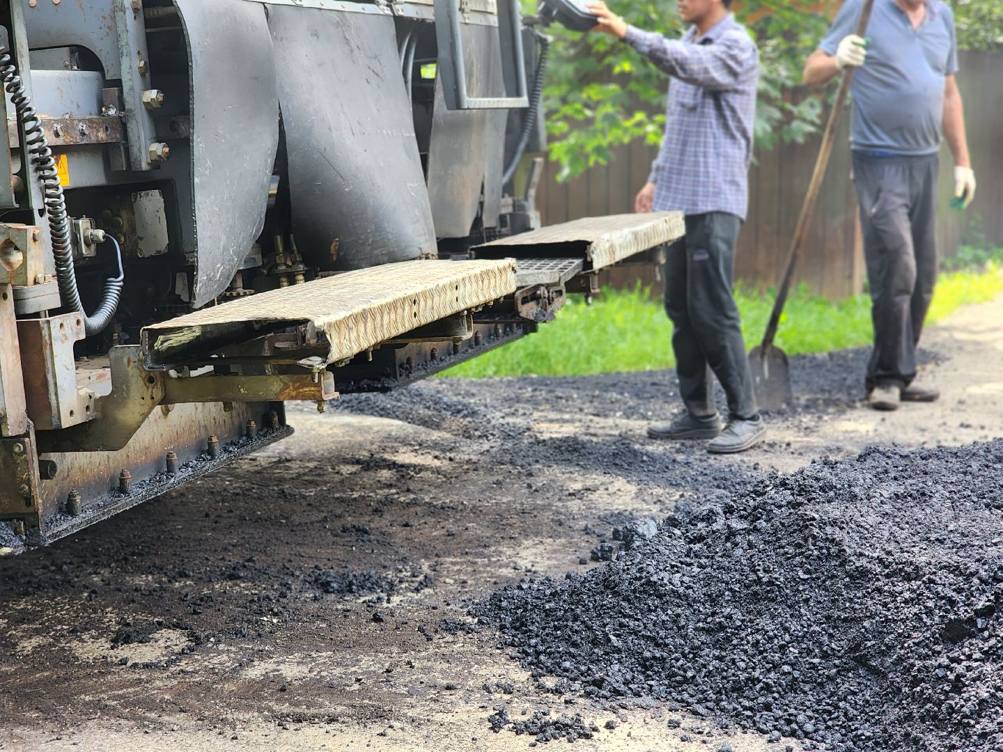 королёв, ремонт дворовой территории , обновленная улица Толстого,