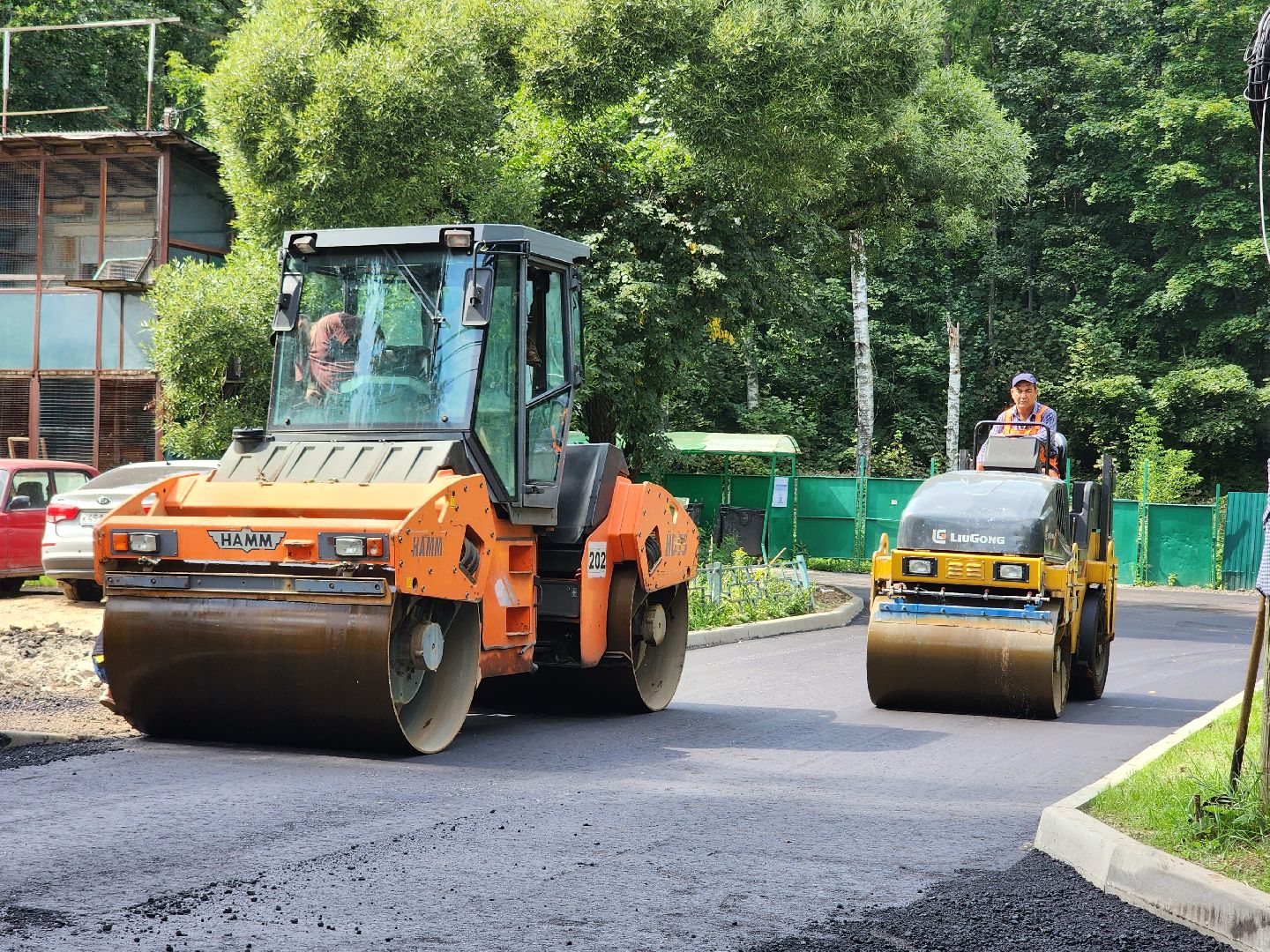 королёв, ремонт дворовой территории , обновленная улица Толстого,