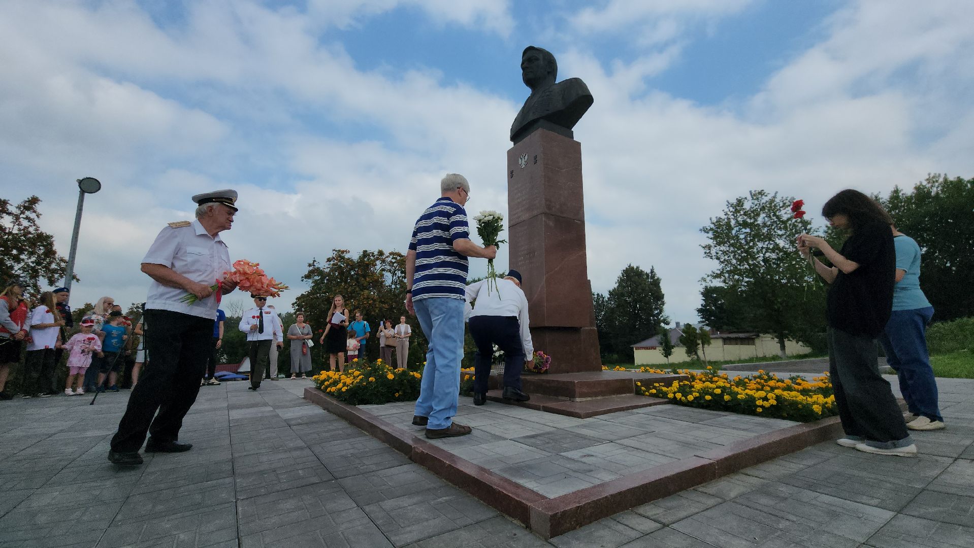 павловский посад, митинг, космонавт ,