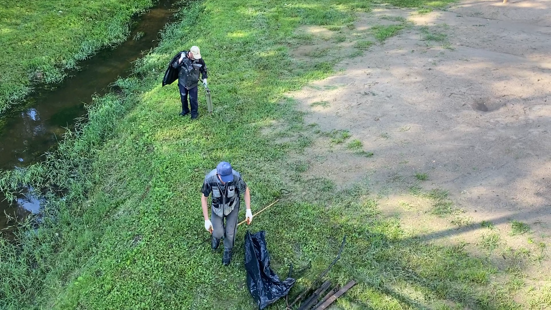 русло реки Закза, власиха озеро, верхнее озеро власиха, очистка озера власиха, коммунальная служба власиха,