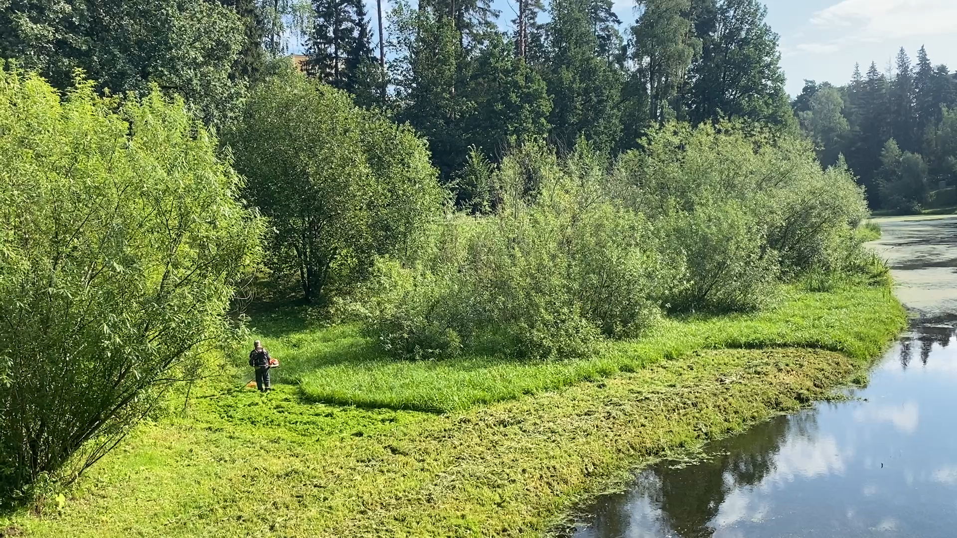 русло реки Закза, власиха озеро, верхнее озеро власиха, очистка озера власиха, коммунальная служба власиха,