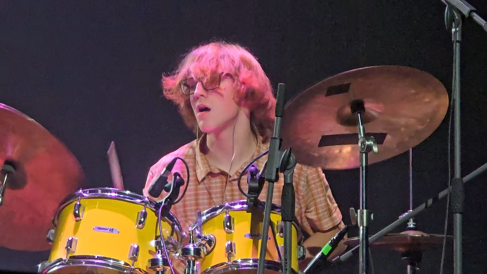 Коломна, концерт, игра на барабанах,