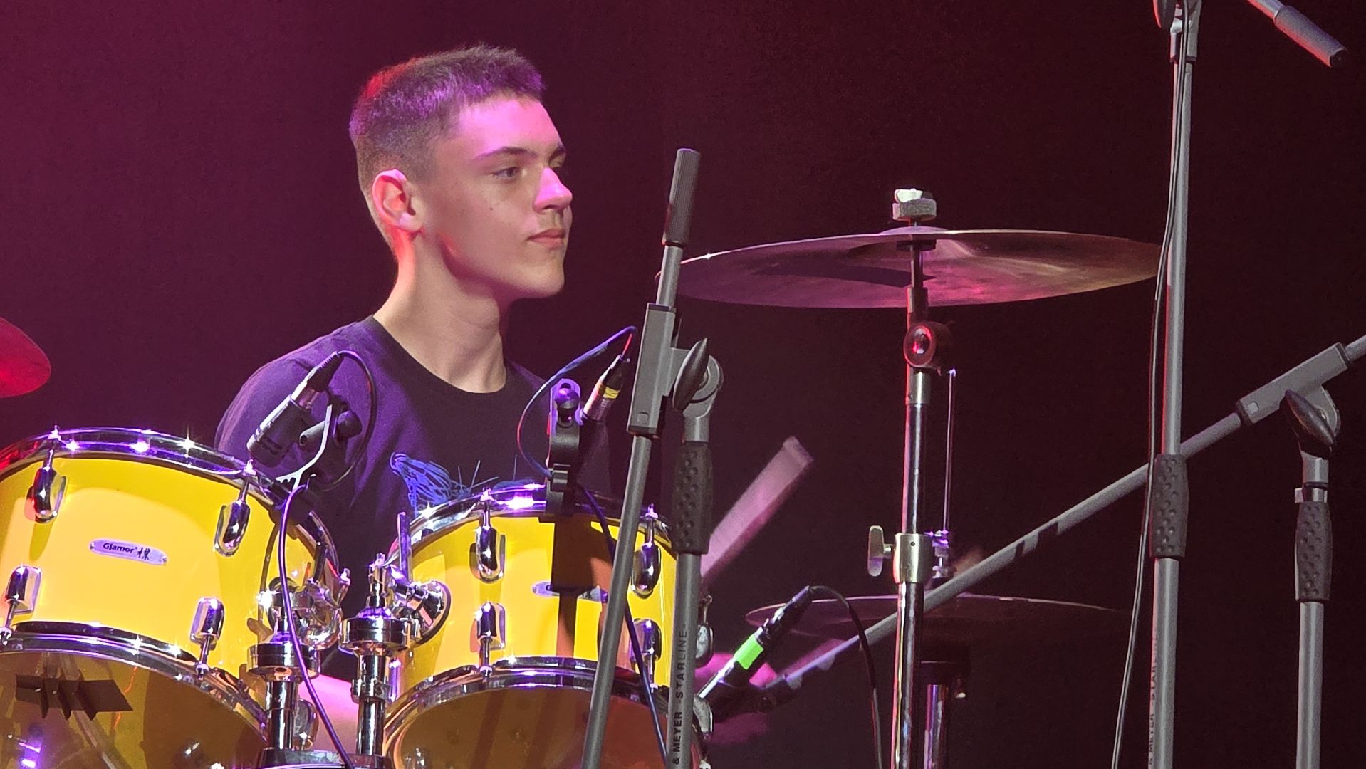 Коломна, концерт, игра на барабанах,