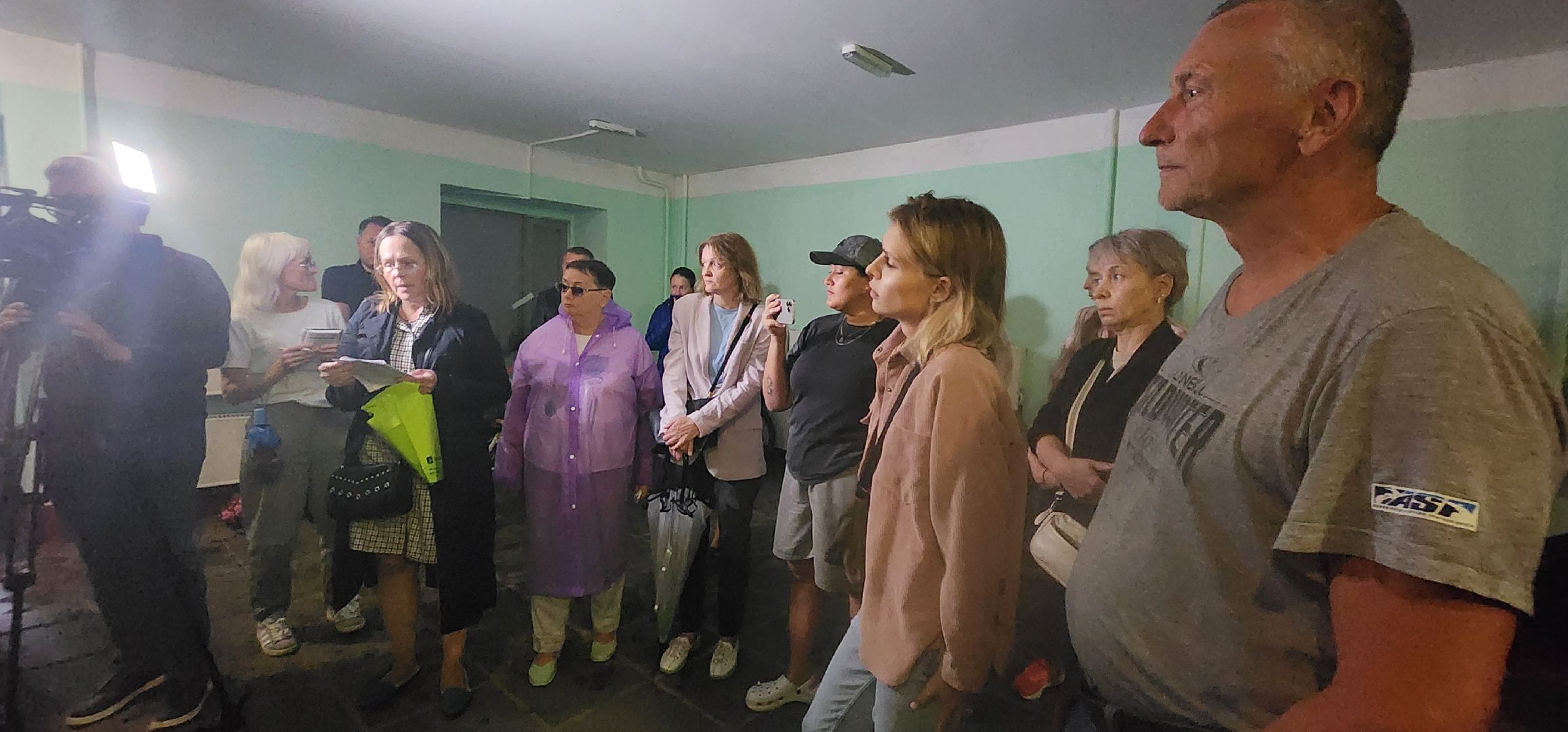 долгопрудный,лихачевское шоссе, вырубка деревьев, ветеринарная клиника, администрация долгопрудного, встреча с жителями,