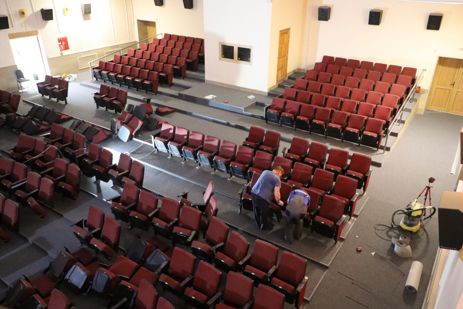 серебряные пруды, кинотеатр в серебряных прудах,цдк серебряных прудов,