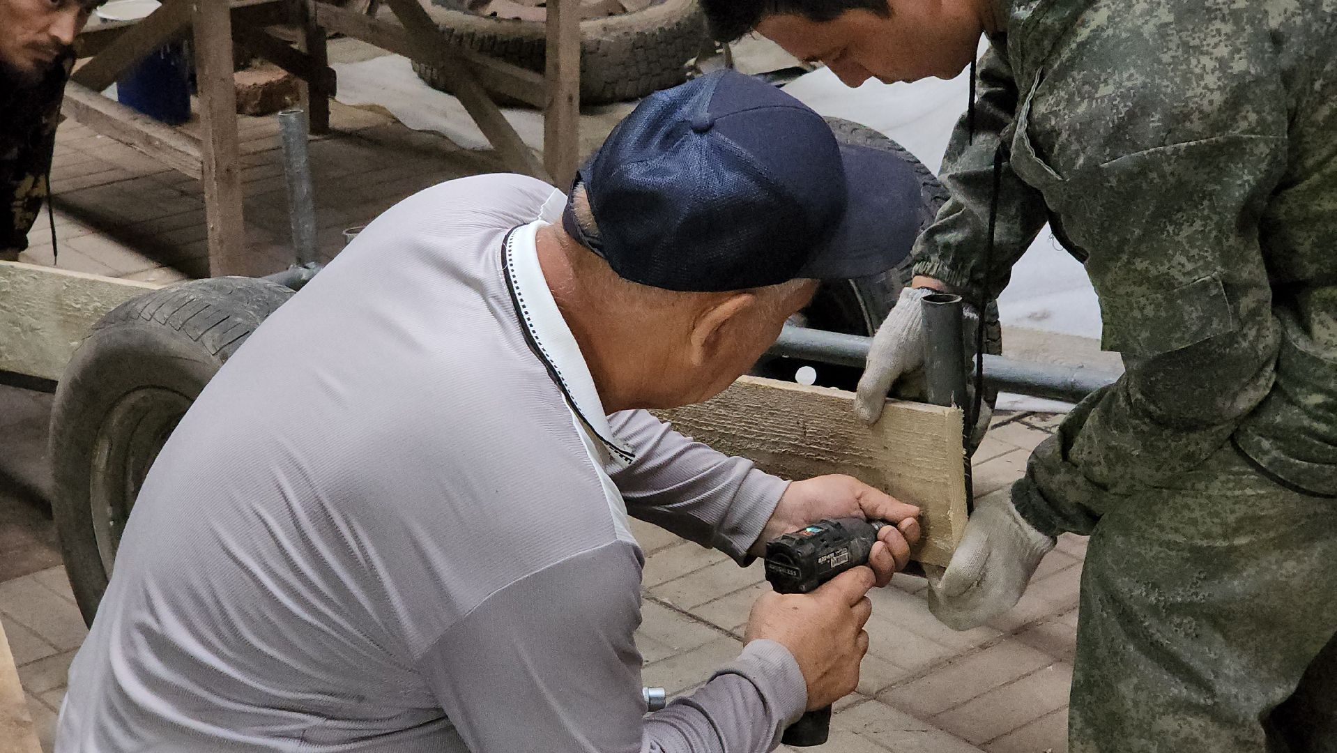 кашира, сво, спецоперация, гуманитарная помощь, эвакуационные тележки, волонтеры,