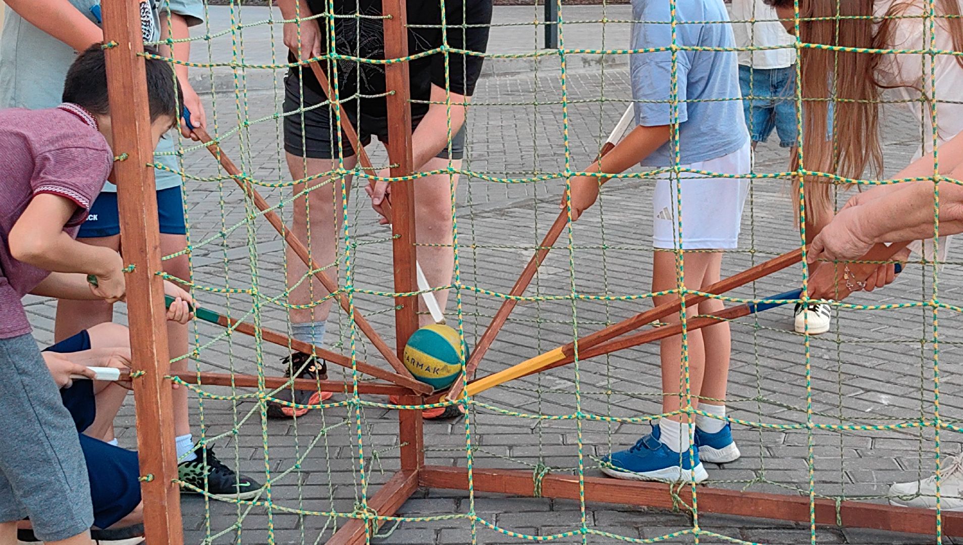 жилой комплекс, дом, семья, квест, девиз,