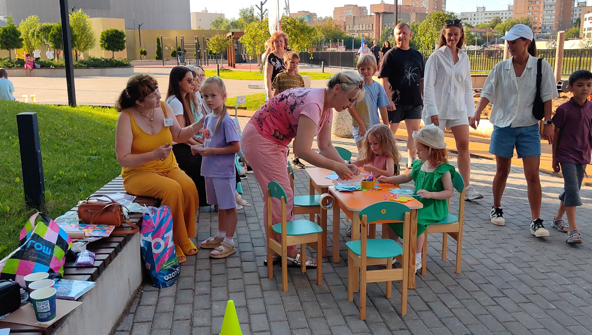 жилой комплекс, дом, семья, квест, девиз,