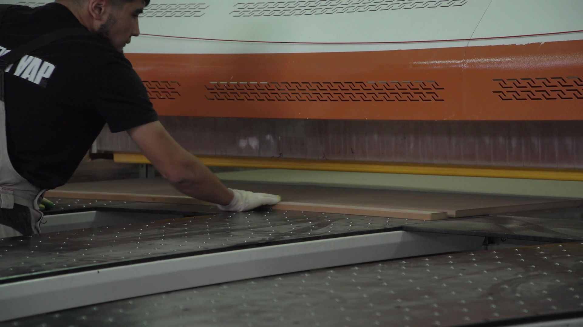 Реутов, экономика, производство дверей, СВО, помощь ветеранам СВО,