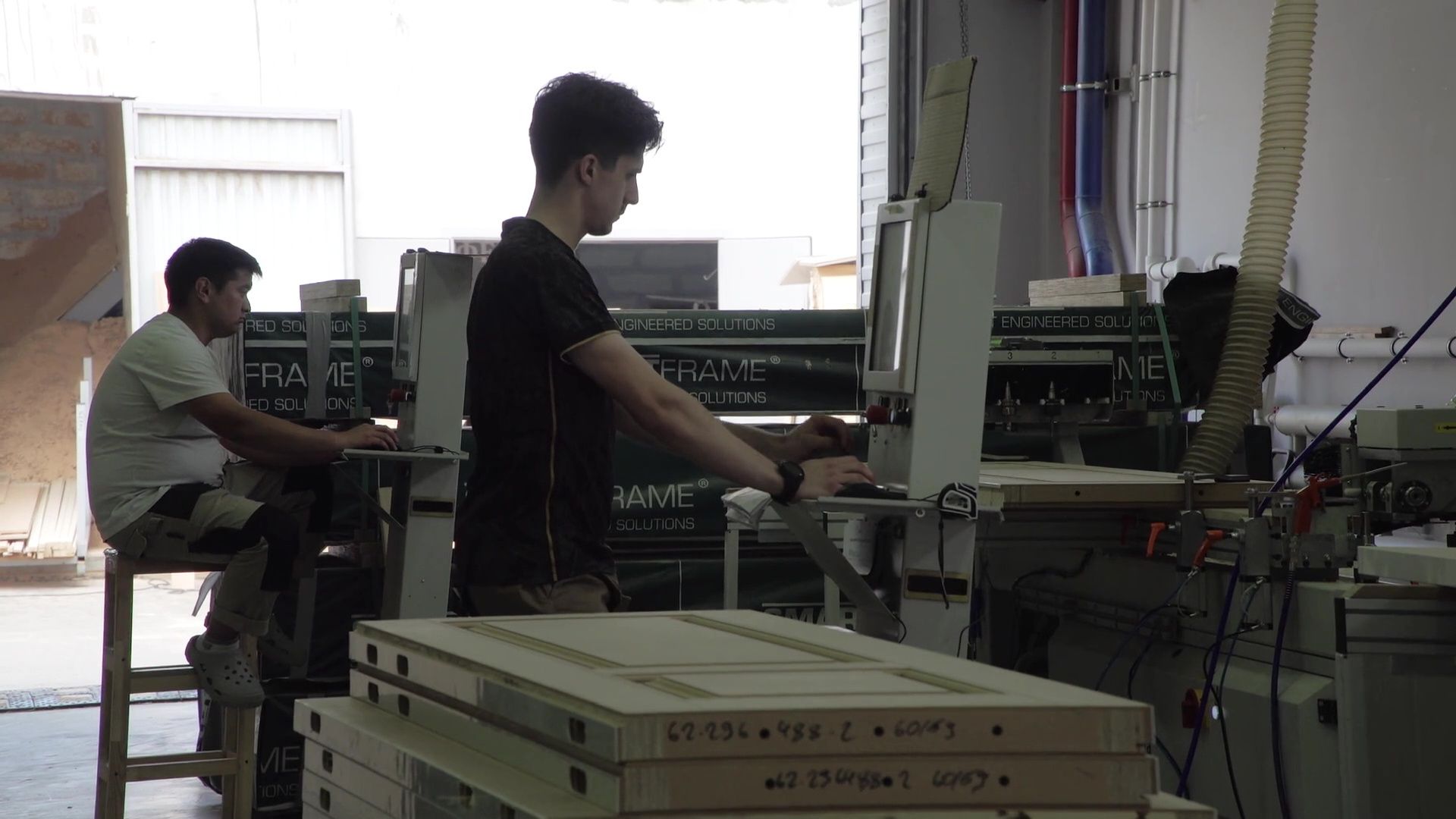 Реутов, экономика, производство дверей, СВО, помощь ветеранам СВО,