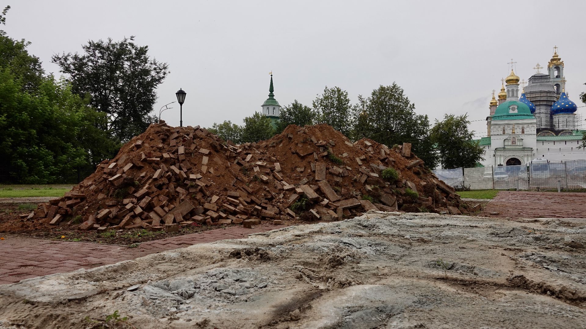 ремонт , памятник , сергиев посад , сергиево-посадский городской округ, памятник родителям сергия радонежского ,
