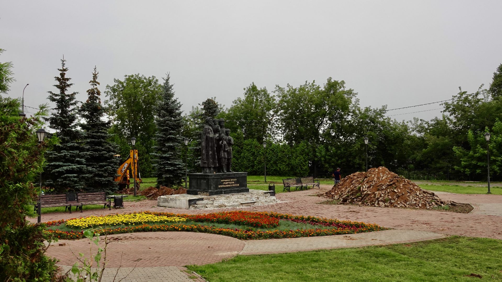 ремонт , памятник , сергиев посад , сергиево-посадский городской округ, памятник родителям сергия радонежского ,