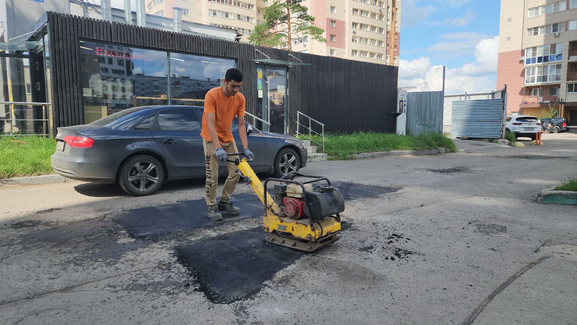 вертикалки, ивантеевка, жкх, дорожный ремонт, ямочный ремонт, асфальтовая крошка, асфальтовое покрытие, коммунальная служба,