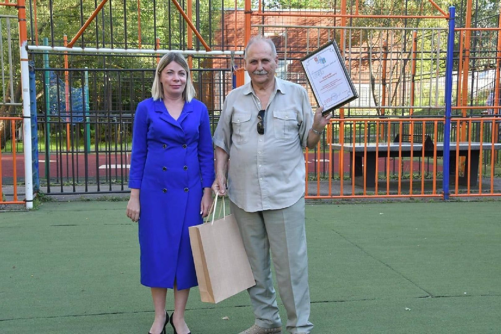 праздник двора, власиха березка, улица южная власиха, год защитника отечества, собери ребёнка в школу,