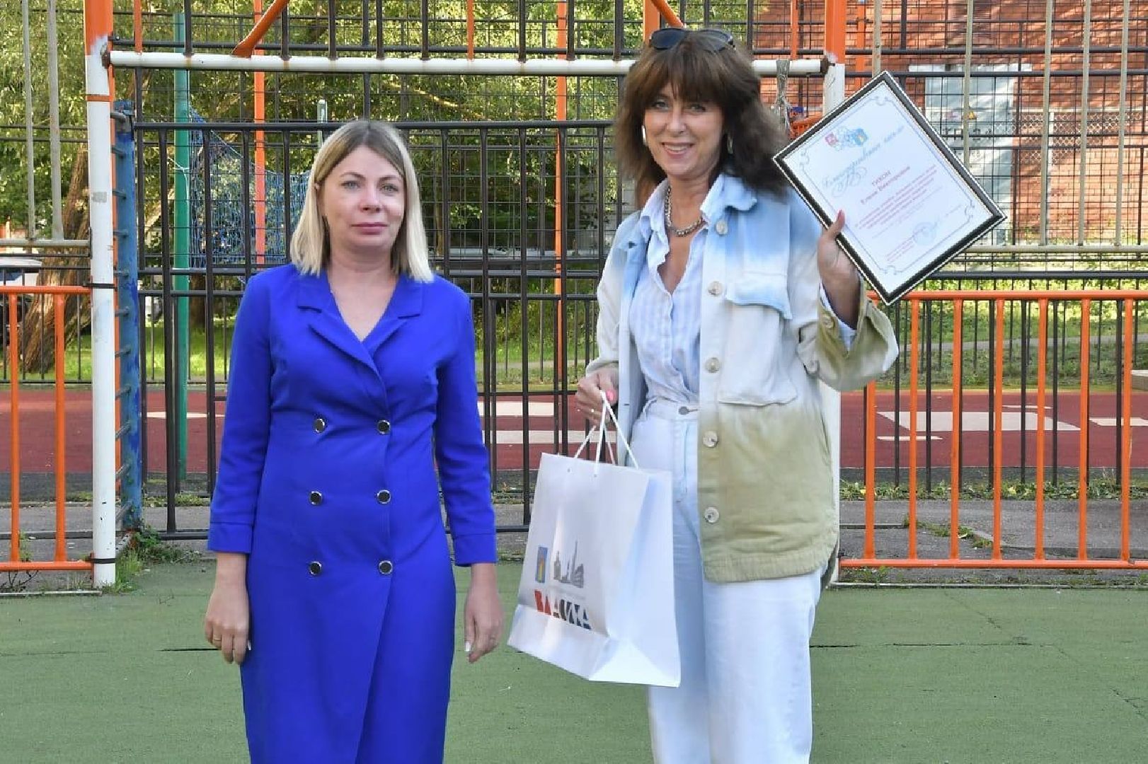 праздник двора, власиха березка, улица южная власиха, год защитника отечества, собери ребёнка в школу,