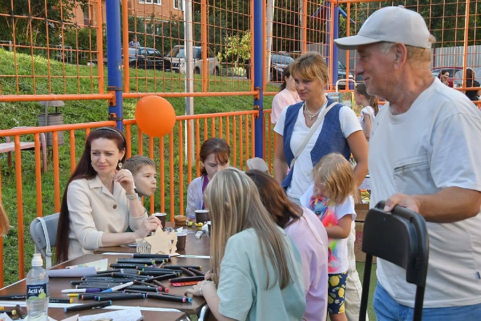 праздник двора, власиха березка, улица южная власиха, год защитника отечества, собери ребёнка в школу,