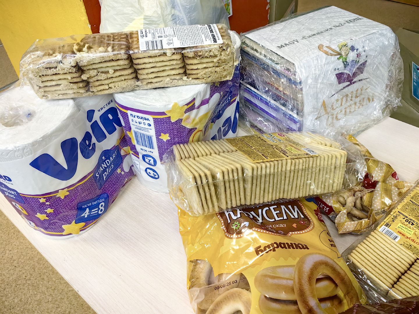 акция, волонтеры, доброе дело, сво, канцтовары,