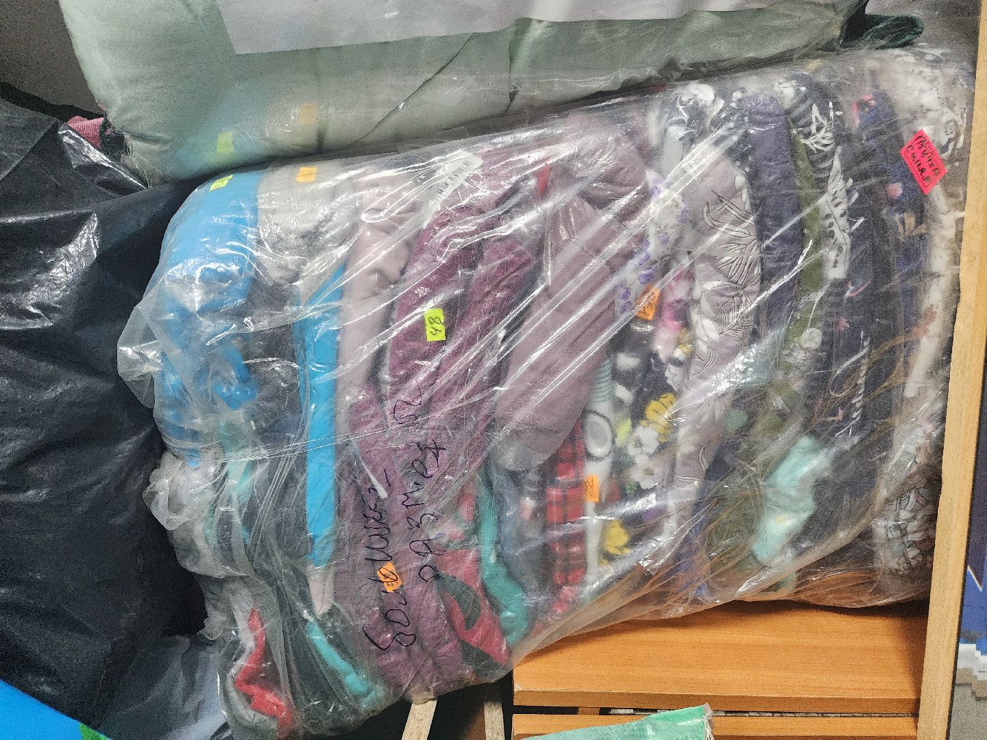 фрязино, сбор гуманитарной помощи, сво, молодежный центр, волонтеры подмосковья,