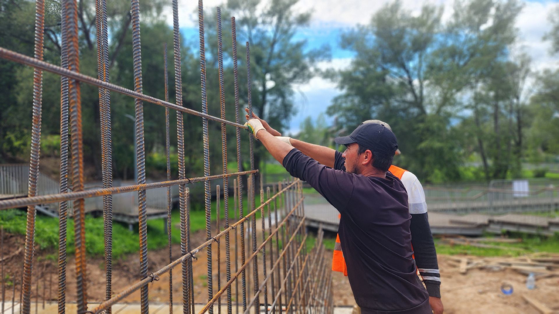 волоколамск, ремонт гидросооружения, плотина на реке городня,