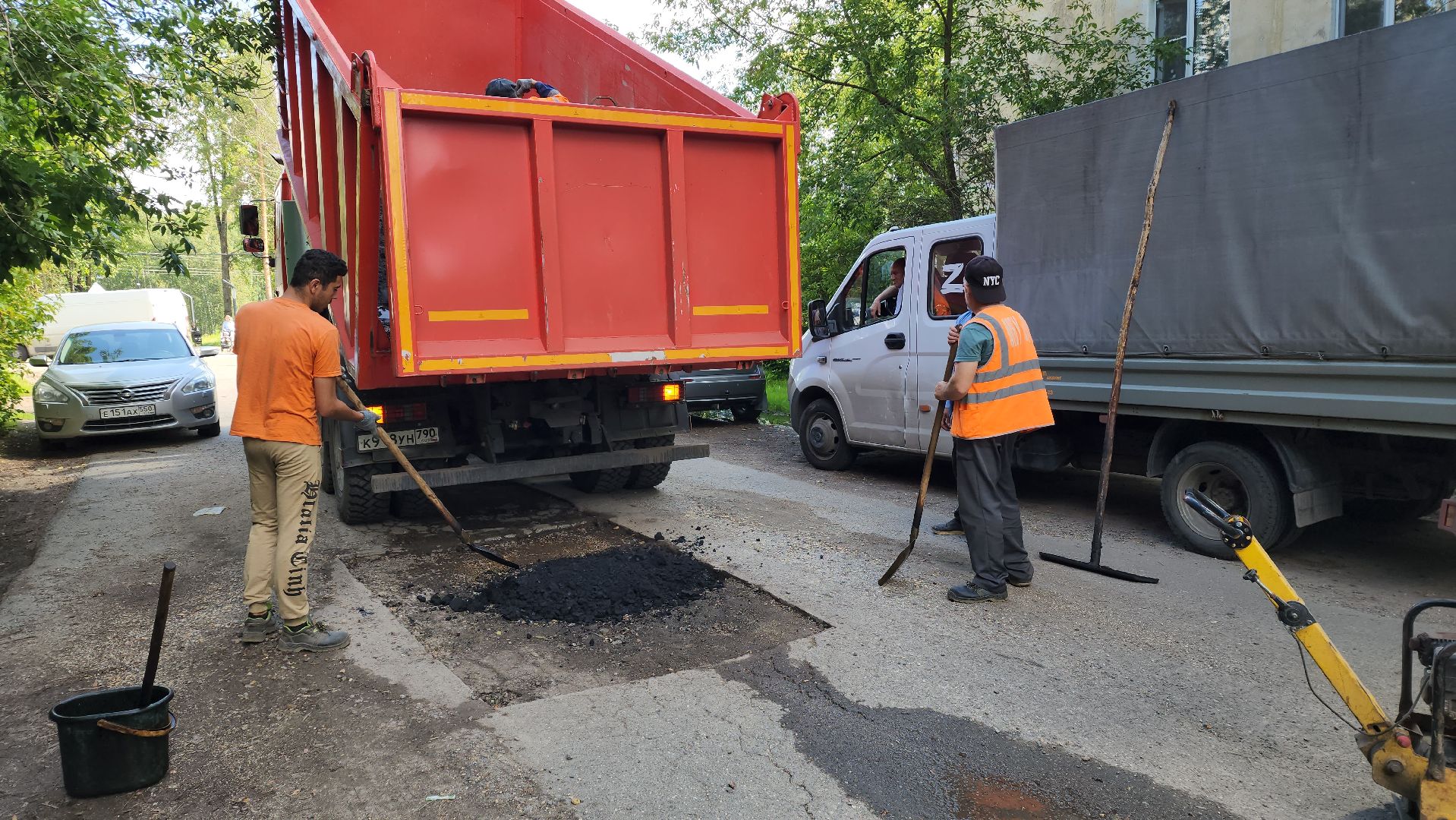 вертикалки, ивантеевка, проезд, ямочный ремонт, жители, ремонт асфальтового покрытия,благоустройство,