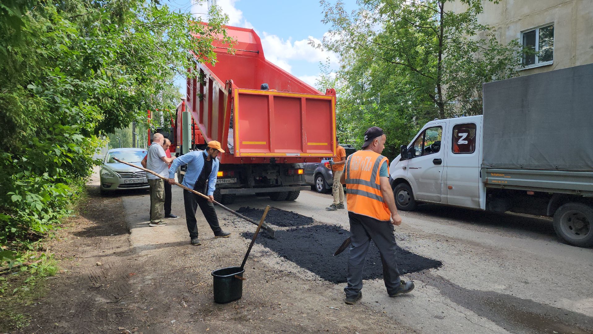 вертикалки, ивантеевка, проезд, ямочный ремонт, жители, ремонт асфальтового покрытия,благоустройство,