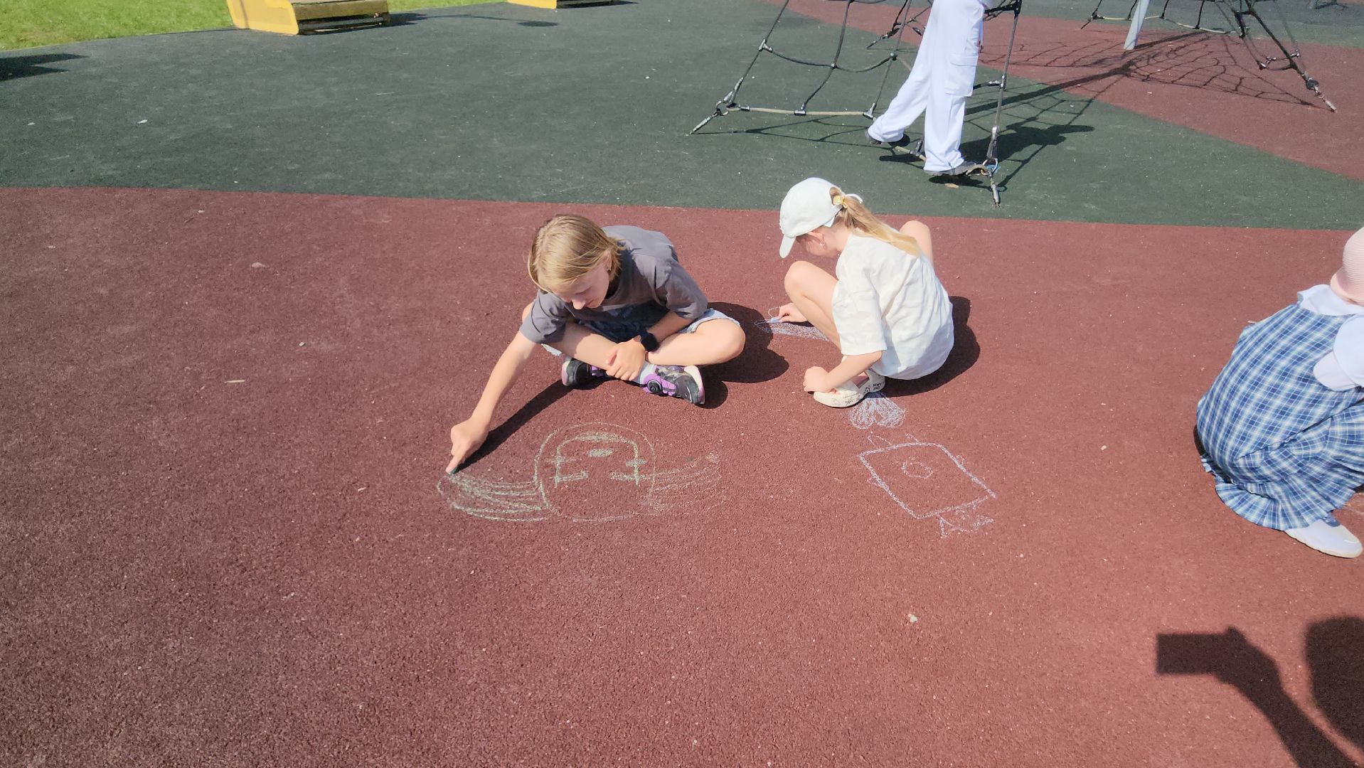 Истра, Дети, Мелки,