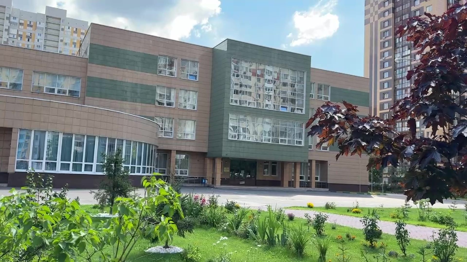 Реутов, образование, школа 10, ремонт школы, спортзал,