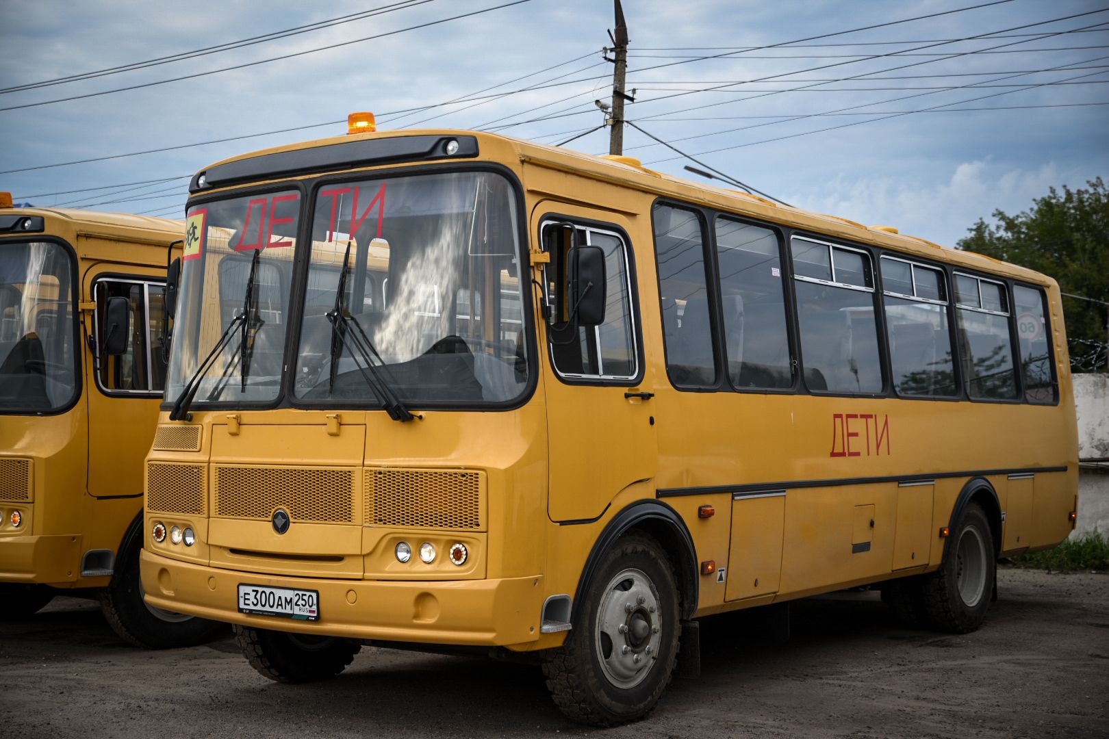 школьные автобусы , подготовка школьных автобусов к новому учебному году ,  раменский округ, никитская школа,